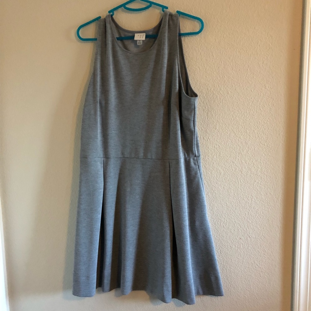 Grey dress